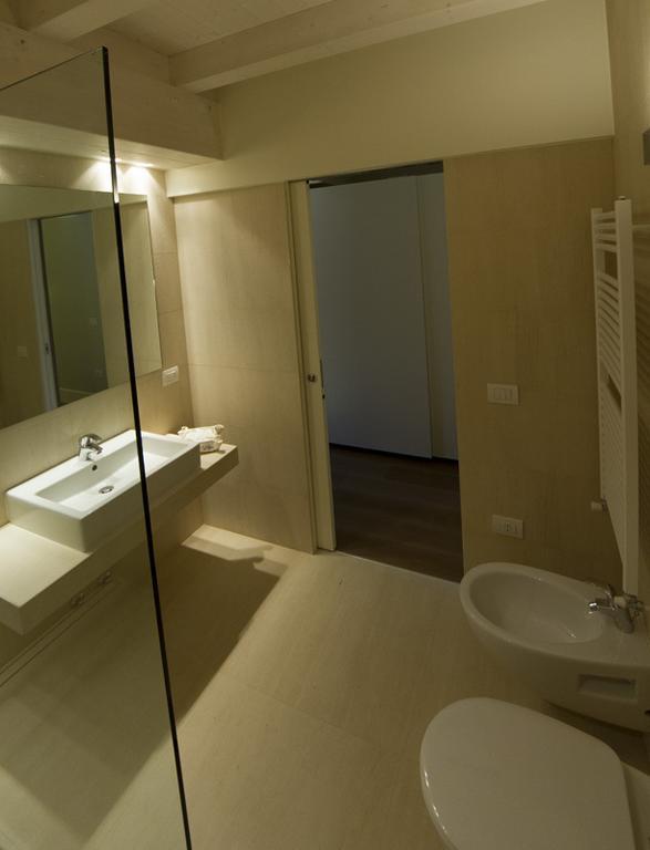 La Casa Del Porto Apartamento Lovere Quarto foto